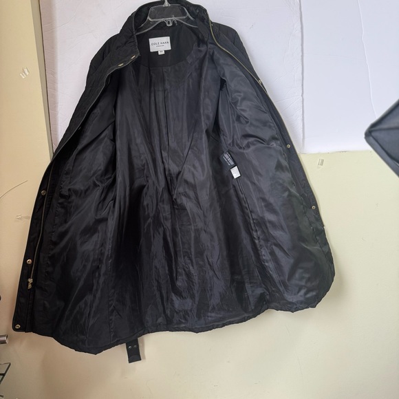 Cole Haan Quilted Coat Jacket Pockets Zipper Lined Belted Straight Minimalist M - Picture 7 of 15